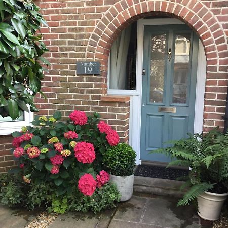 Number 19 B&B Chichester Exterior foto
